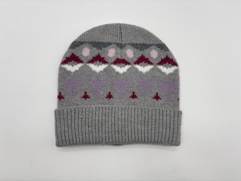 Grijze gebreide beanie muts met Fair Isle patroon in bordeauxrood