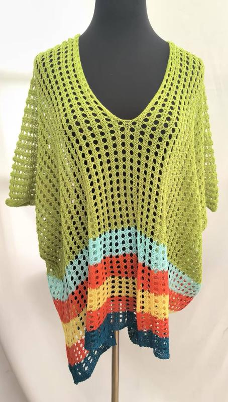 Limegroen gehaakt mesh top met multicolor strepen in blauwgroen