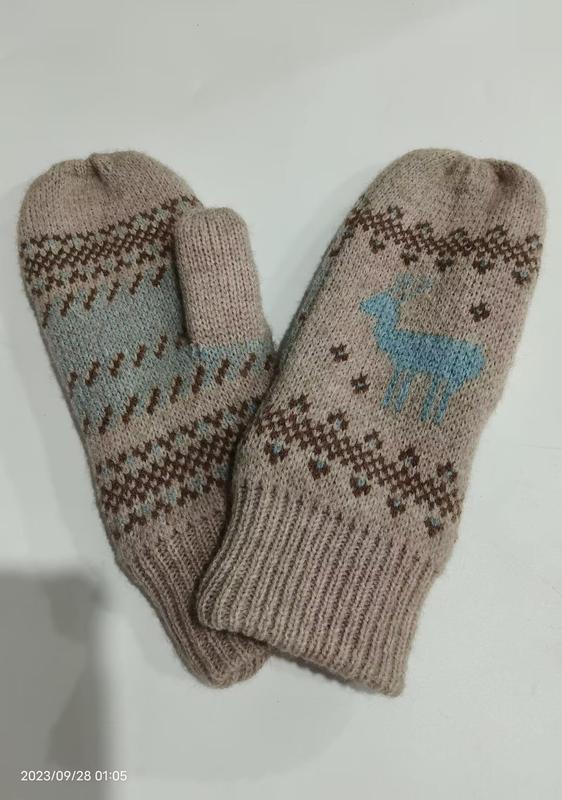 Beige gebreide wollen wanten blauw rendier Nordic Fair Isle patroon winter | groothandel