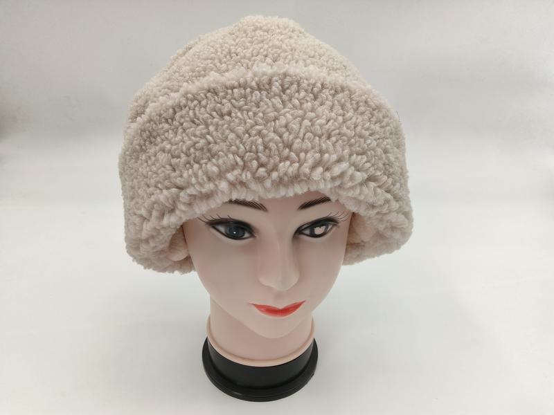 `Crème sherpa fleece bucket hat met teddy-look en krullend pile-materiaal