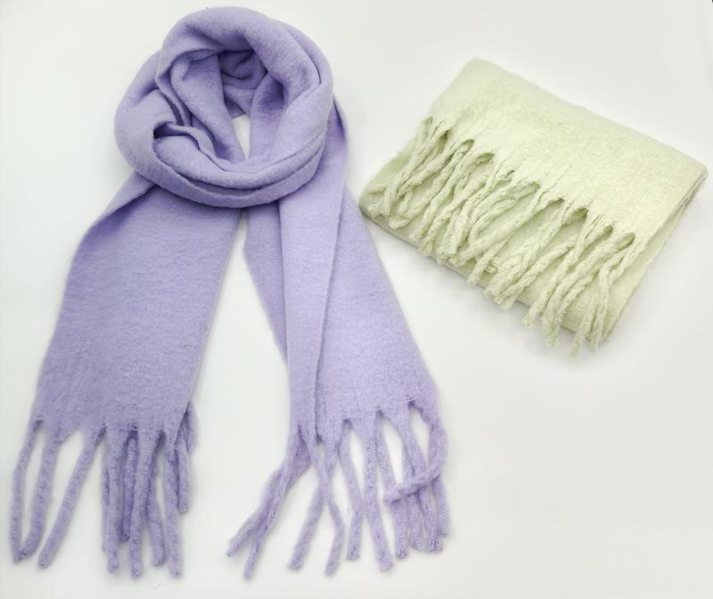 `Set van zachte pastel franjesjaals in lavendel en mintgroen