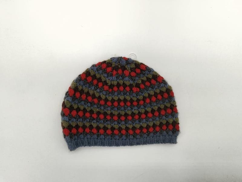 `Handgebreide muts met Fair Isle patroon in blauw