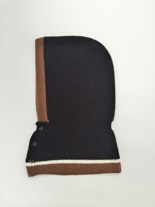 Zwarte geribbelde balaclava met bruine bies