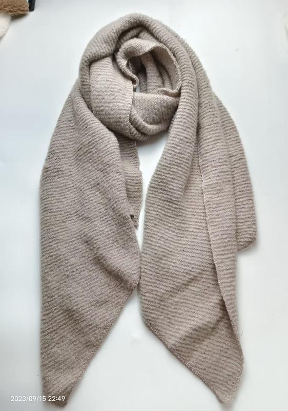 Beige geribbelde gebreide sjaal groothandel