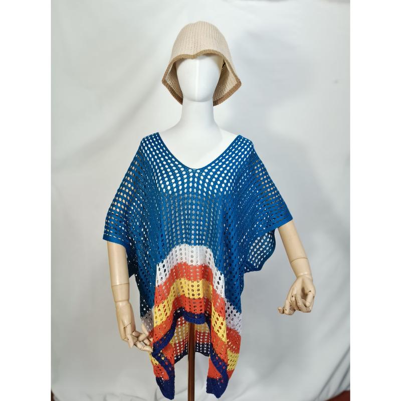 Multicolor gehaakte poncho strandoverslag met gestreept open-knit patroon