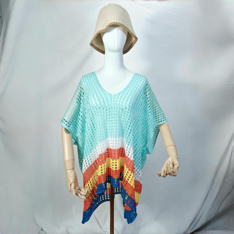 Teal gehaakte mesh strandponcho met regenboog chevron streep zoom