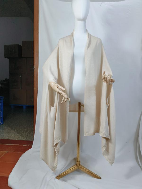 Crème gebreide oversized wikkelsjaal vest met open voorkant
