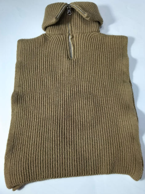 Camel tan geribbelde gebreide mouwloze poncho vest met halve rits