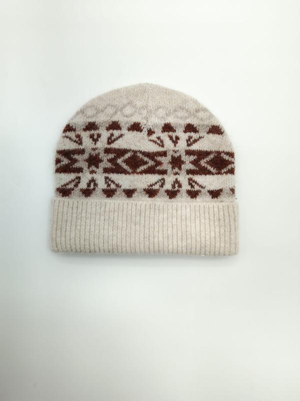Cremekleurige gebreide muts met roestbruine Fair Isle Nordic sneeuwvlokpatroon en geribbelde rand