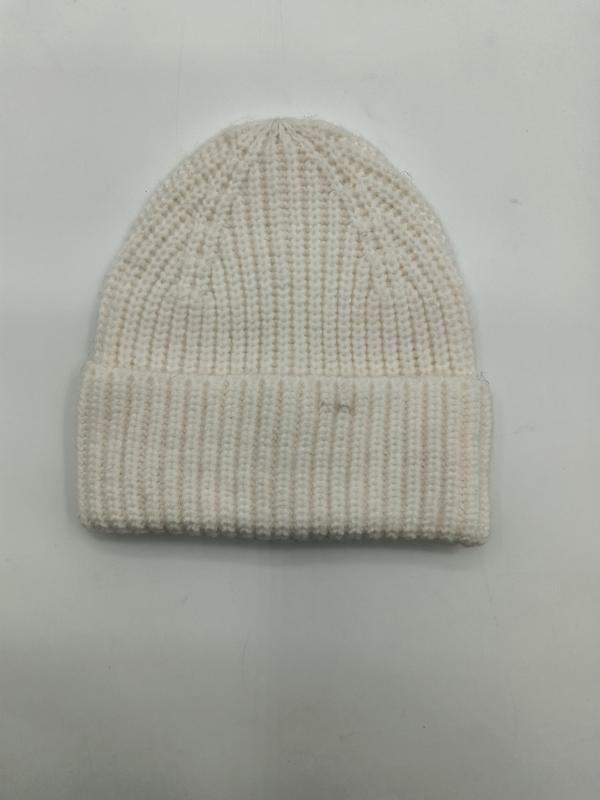 Crème gebreide beanie muts met grove ribstructuur en omgeklapte rand