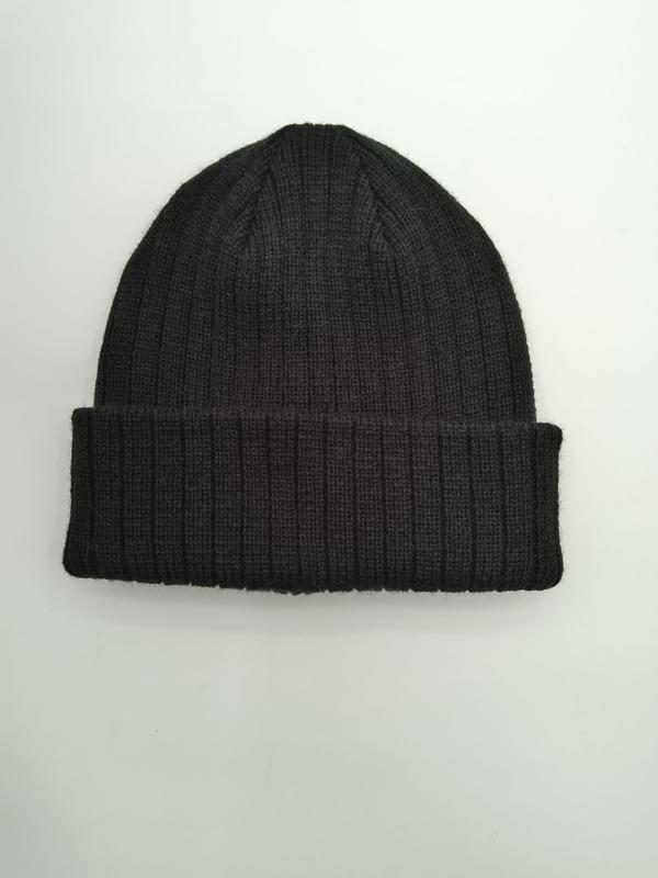 Donkergrijze geribbelde gebreide beanie muts met omgeslagen rand